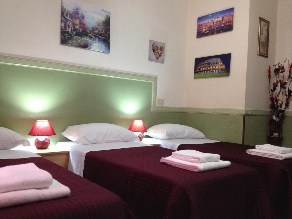 Rome Rainbow Guest House Szoba fotó